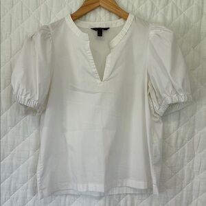 Fun, Flirty little White Puff Sleeve, sz PS Banana Republic shirt.
